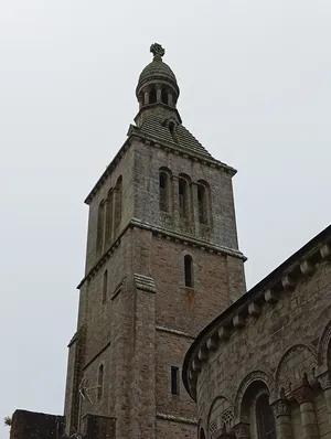 Église Sainte-Croix à Quimperlé