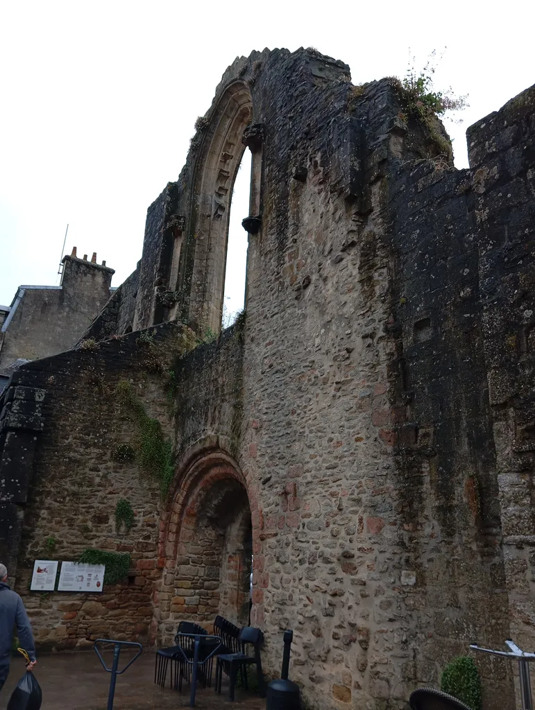 Église Saint-Colomban à Quimperlé