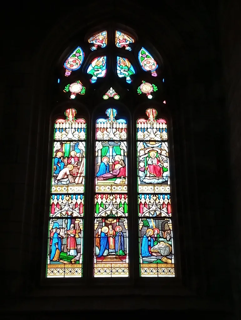 Vitrail Baie C dans l'Église Notre-Dame-de-l'Assomption de Quimperlé